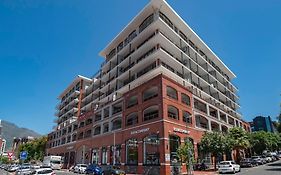 Xenia Aparthotel By Totalstay